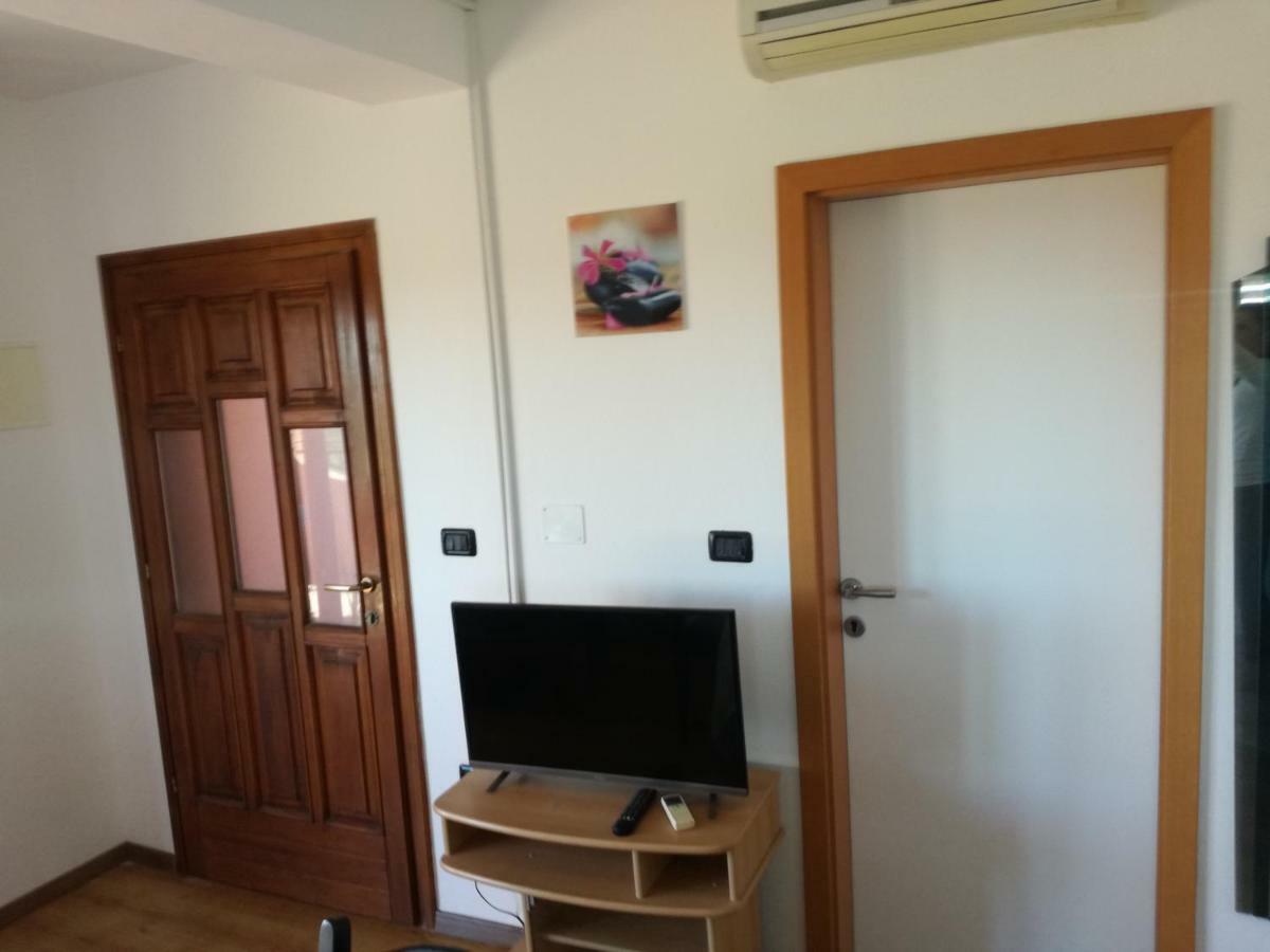 Apartment Rojnic Galižana Εξωτερικό φωτογραφία